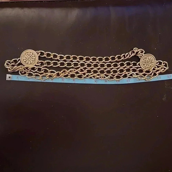 Escada Vinatge Designer Women’s Gilted Gold Tone Couture Chain Link Belt - Picture 14 of 15